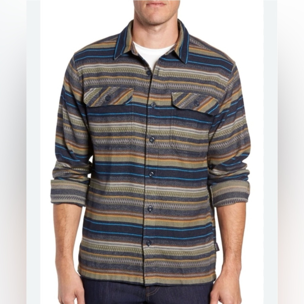 Patagonia Men's Long-Sleeved Fjord Flannel Shirt NWT Large